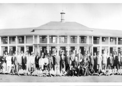 1935